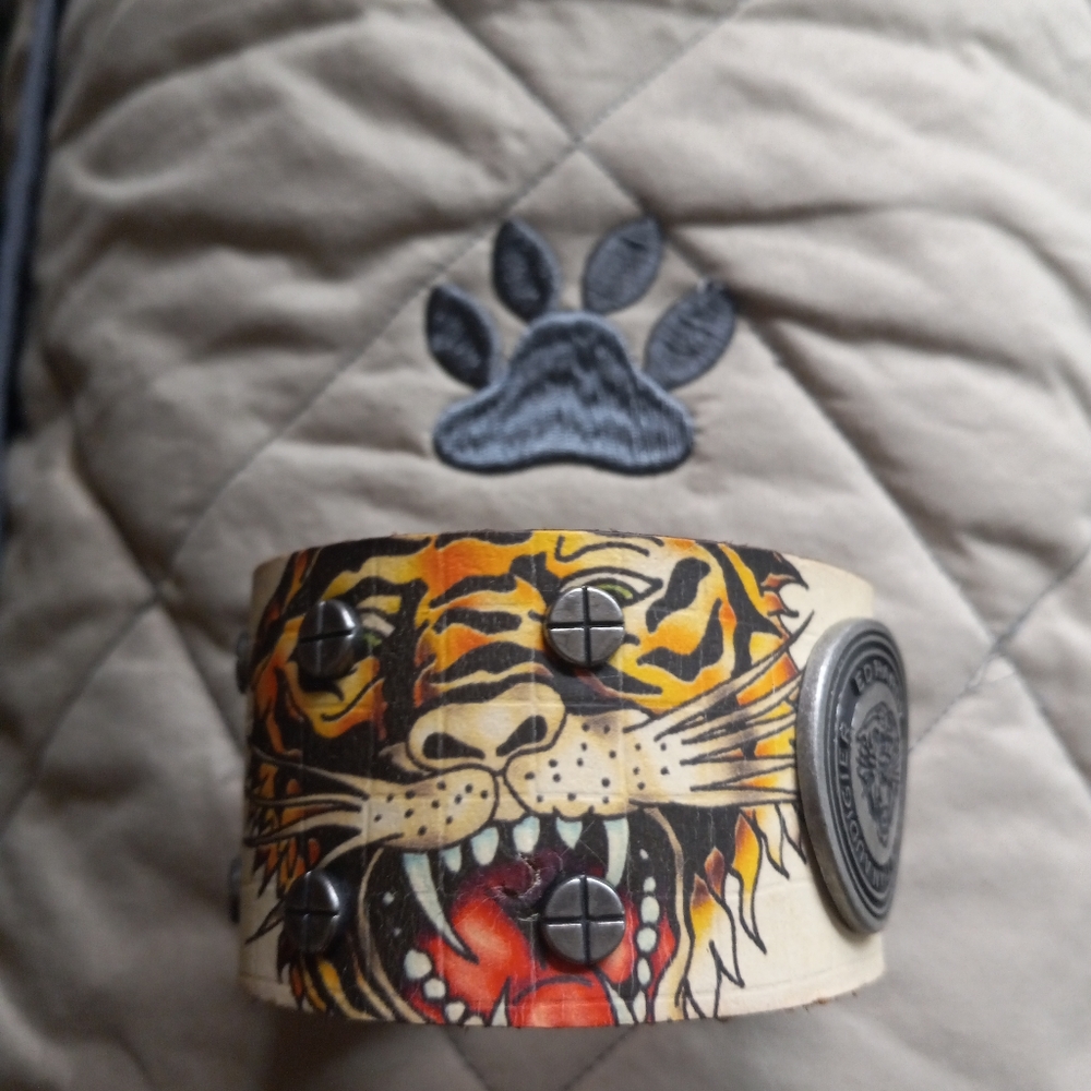 Ed Hardy leather bracelet